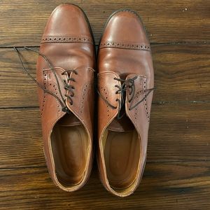 Allen Edmonds Oxford Mens 11 A Vibram Sole